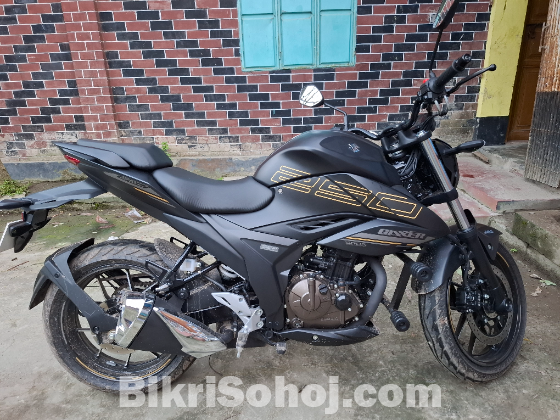suzuki 250 cc fi duel channel abs